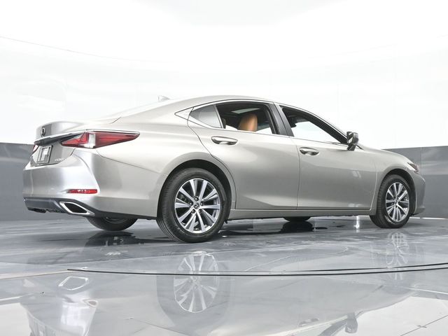 2019 Lexus ES 