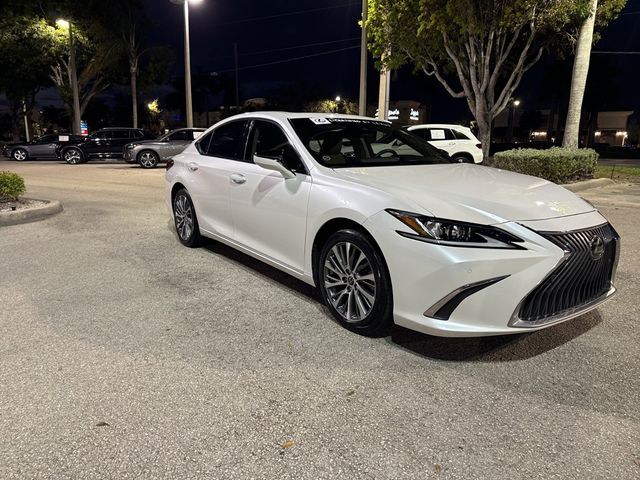 2019 Lexus ES 350