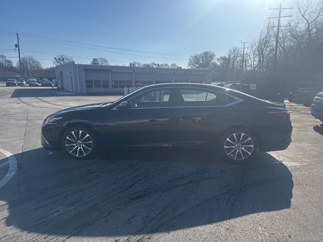 2019 Lexus ES 