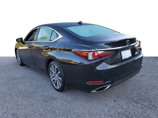 2019 Lexus ES 