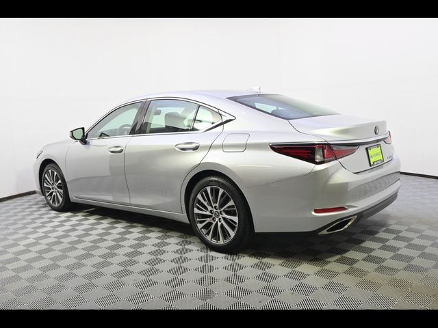 2019 Lexus ES 