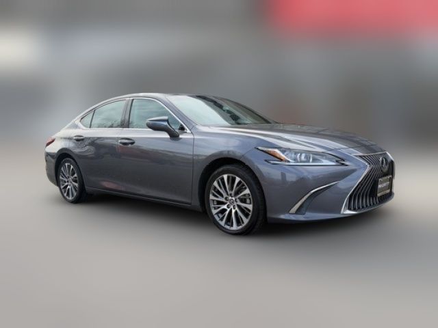 2019 Lexus ES 