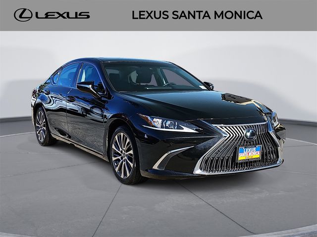 2019 Lexus ES 