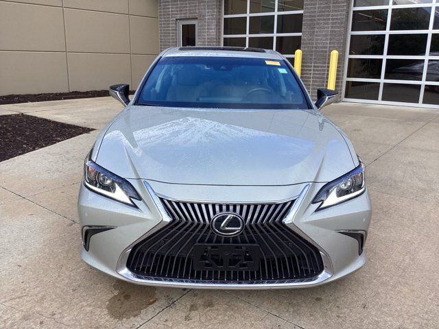 2019 Lexus ES 350