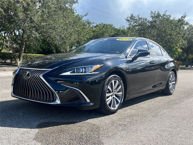 2019 Lexus ES 