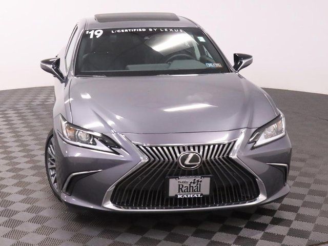 2019 Lexus ES 