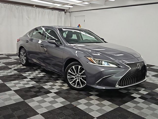 2019 Lexus ES 