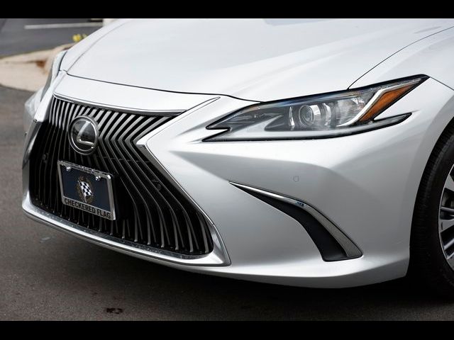 2019 Lexus ES 