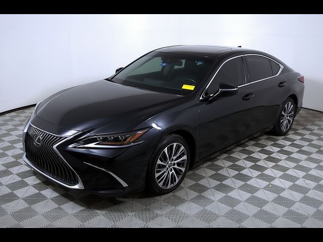 2019 Lexus ES 