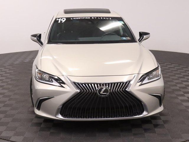 2019 Lexus ES 