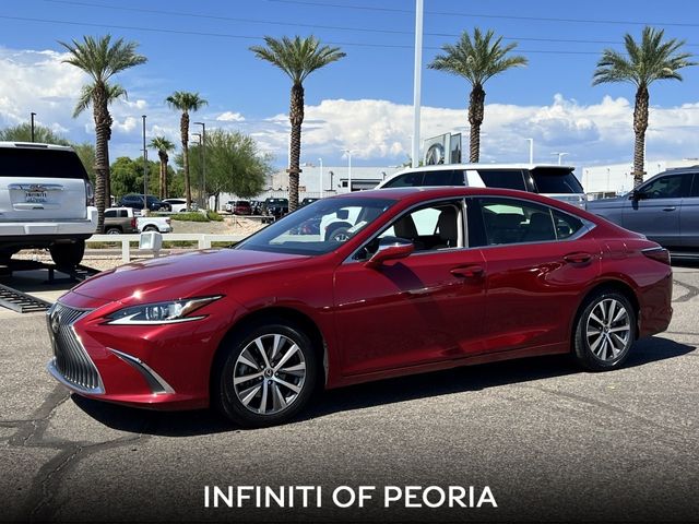 2019 Lexus ES 