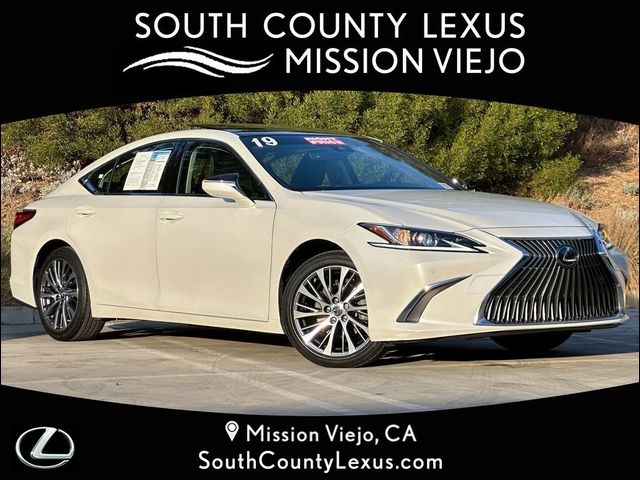 2019 Lexus ES 