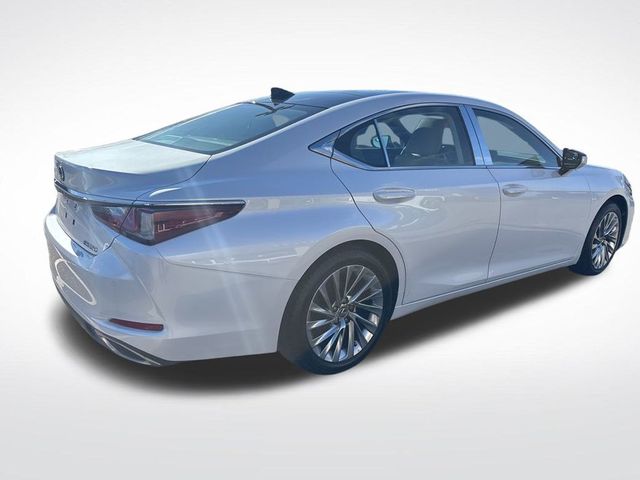 2019 Lexus ES 