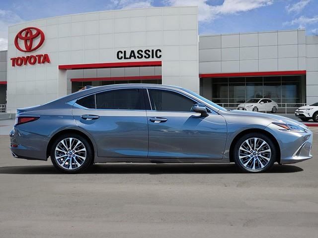 2019 Lexus ES 350