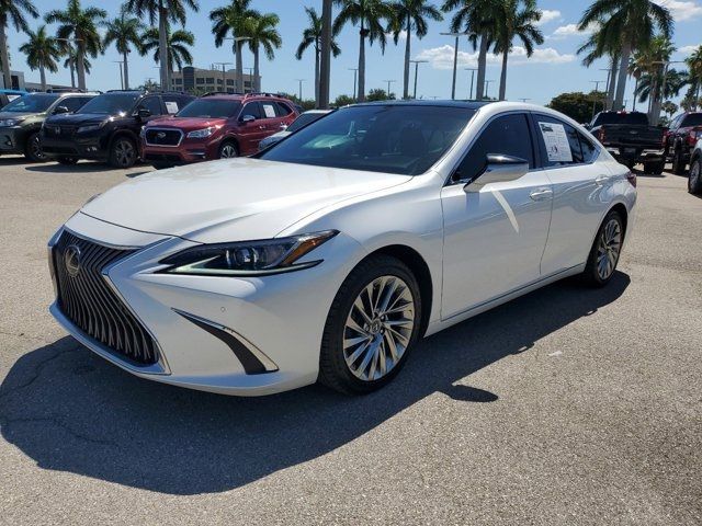 2019 Lexus ES 