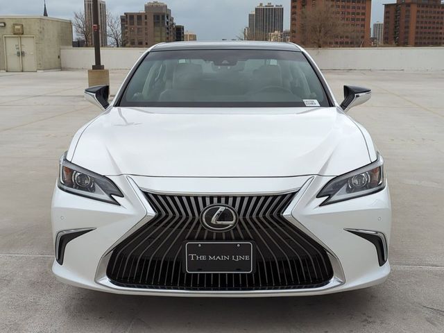 2019 Lexus ES 