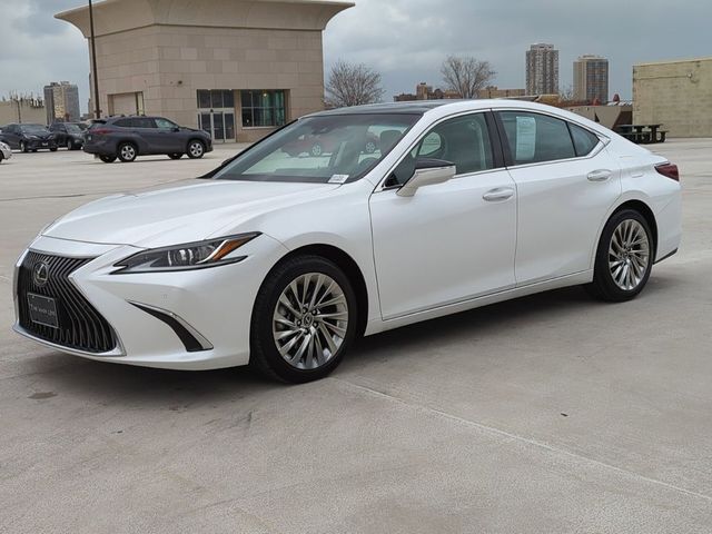 2019 Lexus ES 