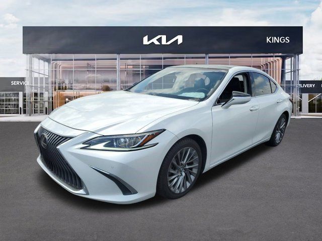 2019 Lexus ES 