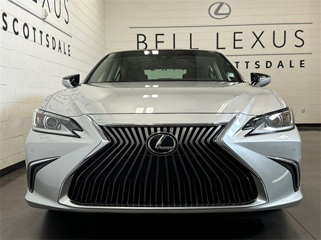 2019 Lexus ES 