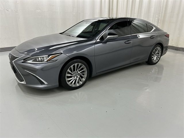 2019 Lexus ES 