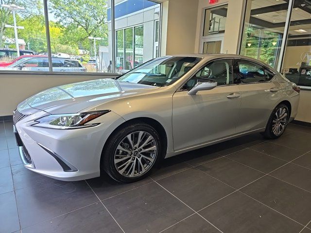 2019 Lexus ES 350 Luxury