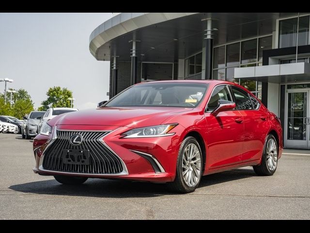 2019 Lexus ES 