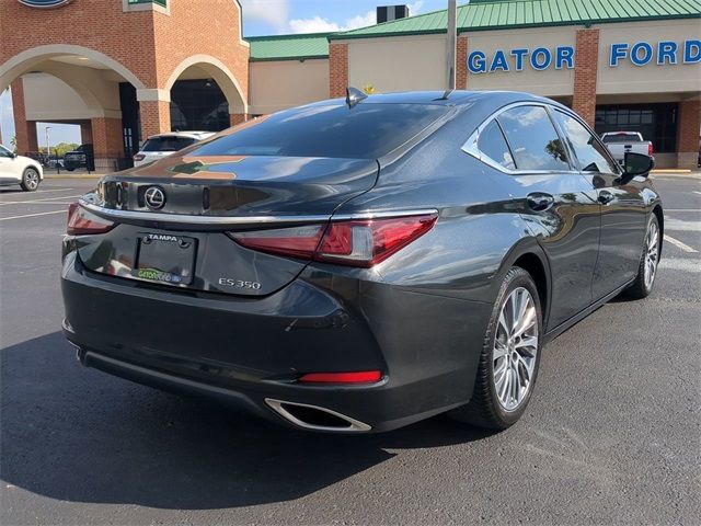 2019 Lexus ES 