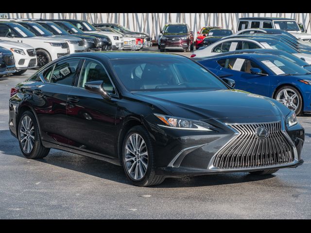 2019 Lexus ES 