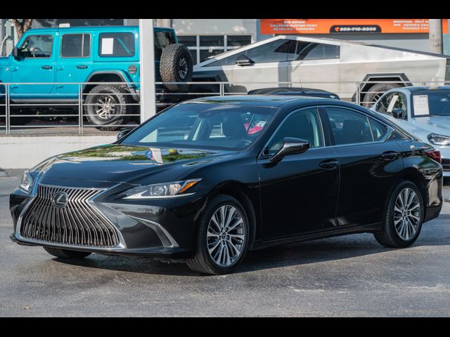 2019 Lexus ES 