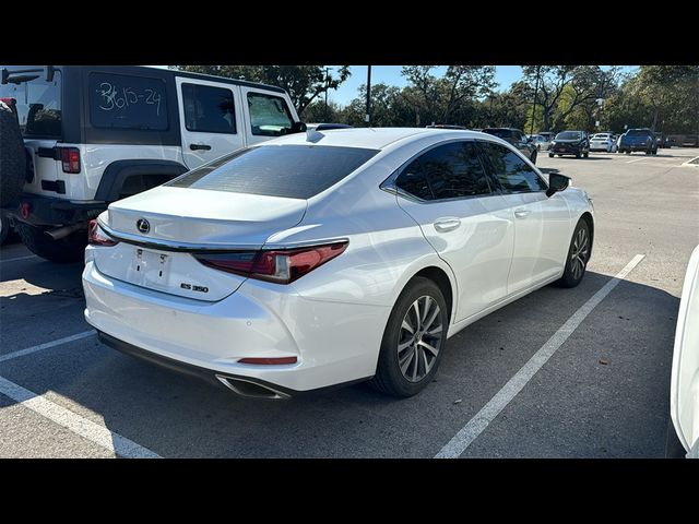 2019 Lexus ES 350