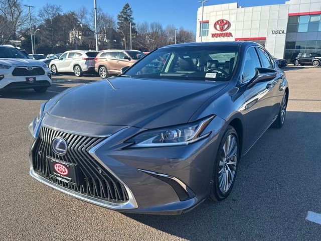 2019 Lexus ES 300h