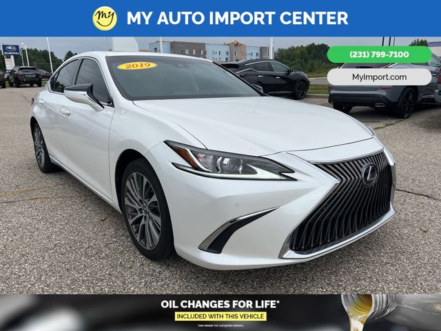 2019 Lexus ES 