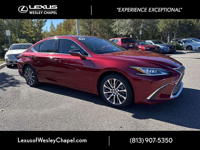 2019 Lexus ES 