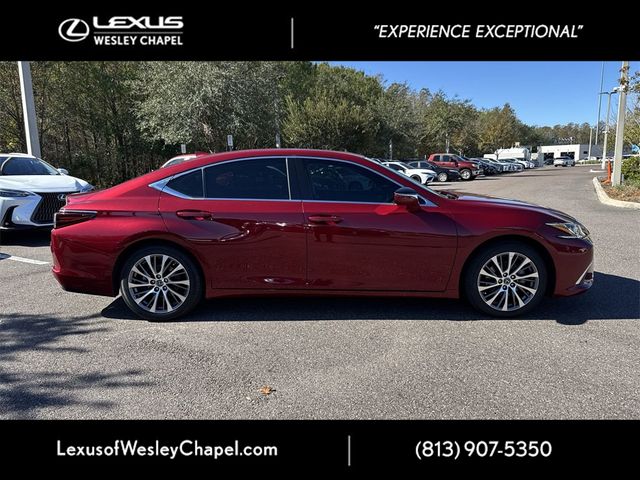 2019 Lexus ES 