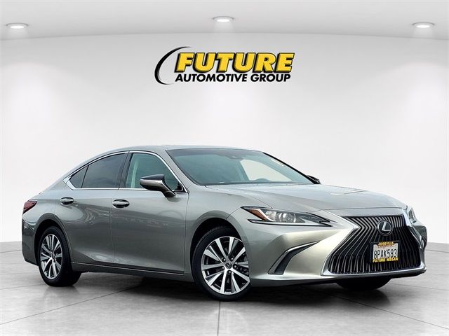 2019 Lexus ES 