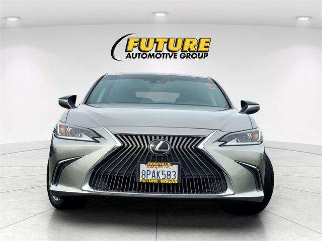 2019 Lexus ES 