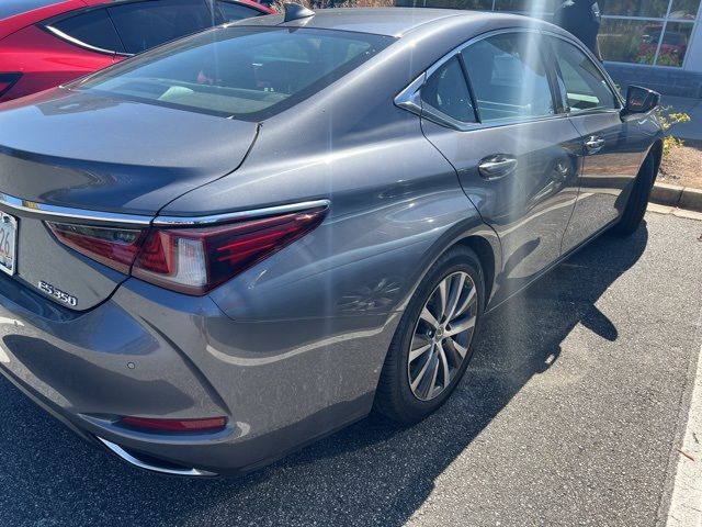 2019 Lexus ES 