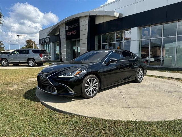 2019 Lexus ES 