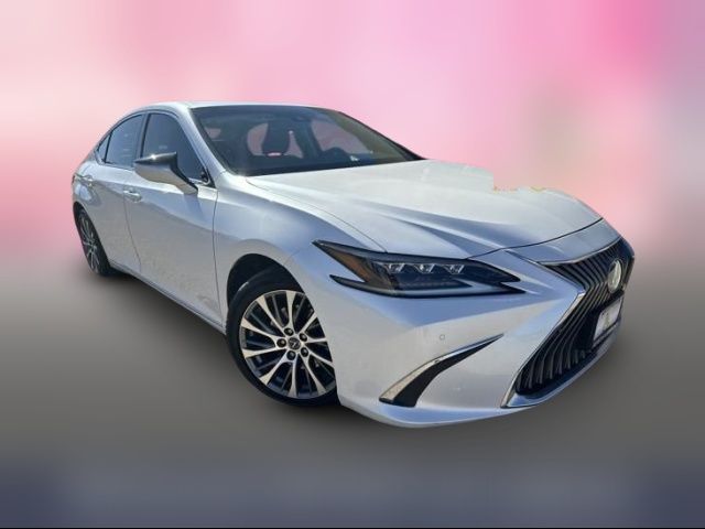 2019 Lexus ES 