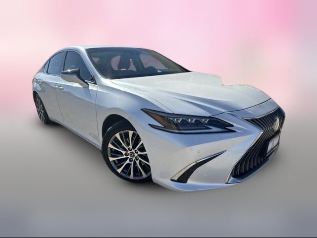 2019 Lexus ES 