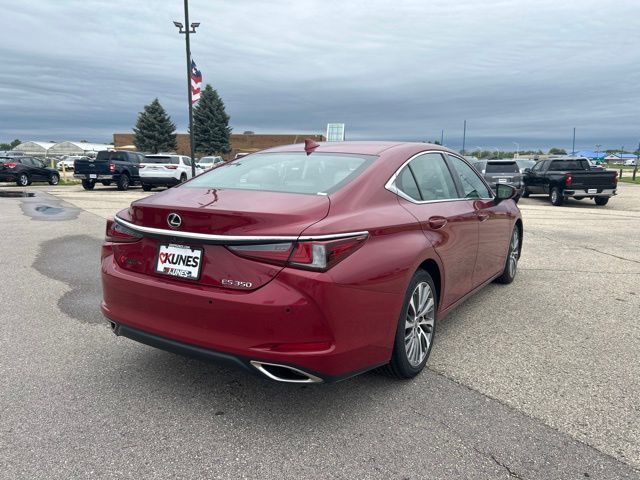 2019 Lexus ES 