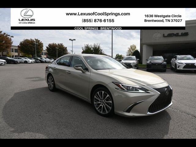 2019 Lexus ES 