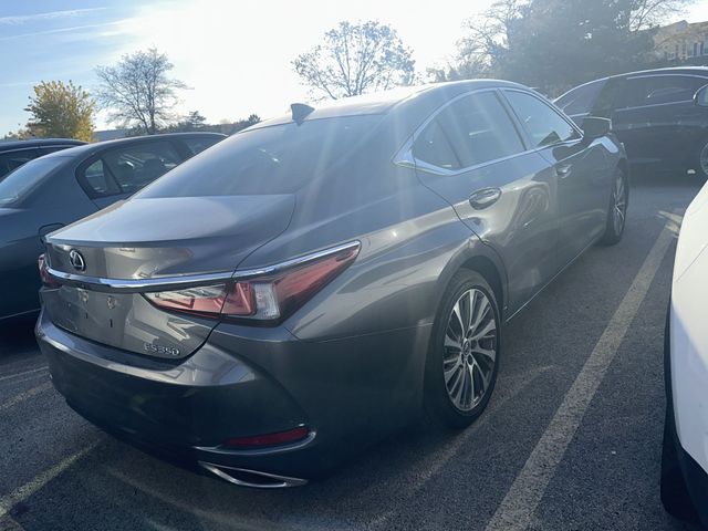 2019 Lexus ES 