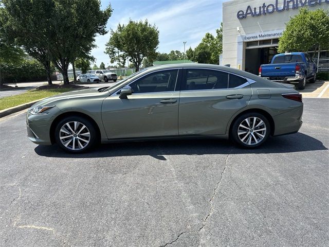 2019 Lexus ES 