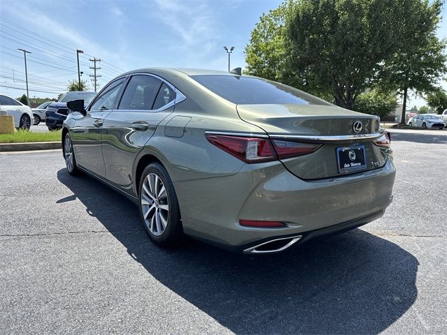 2019 Lexus ES 