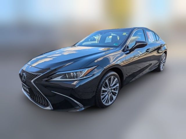 2019 Lexus ES 