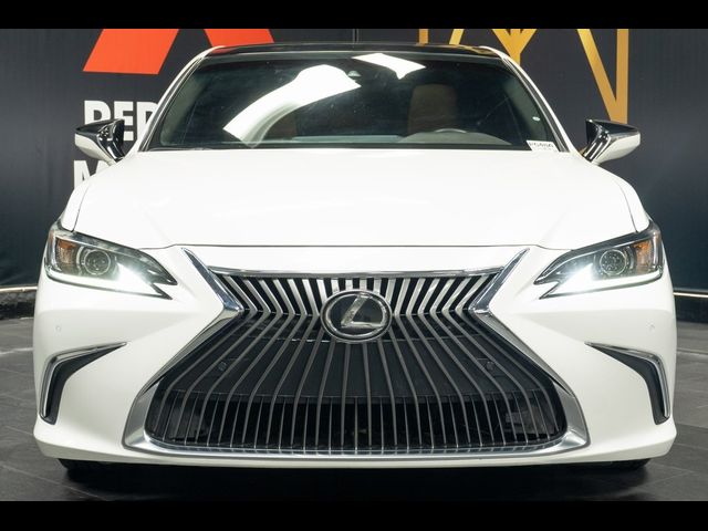 2019 Lexus ES 