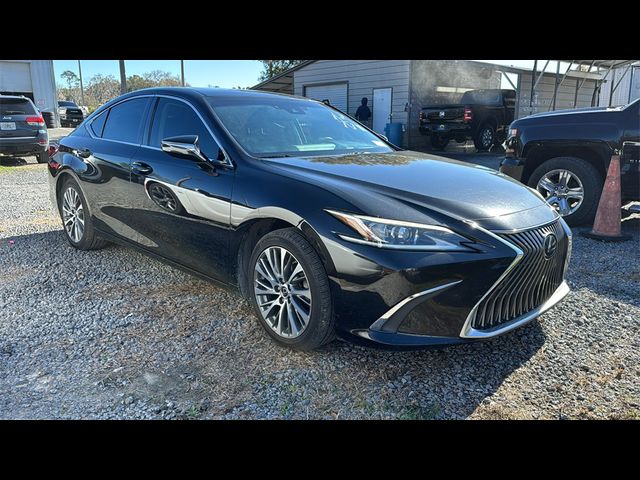 2019 Lexus ES 