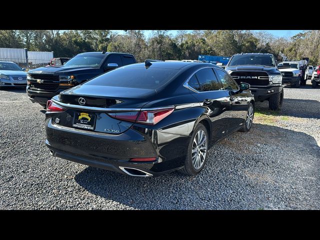 2019 Lexus ES 