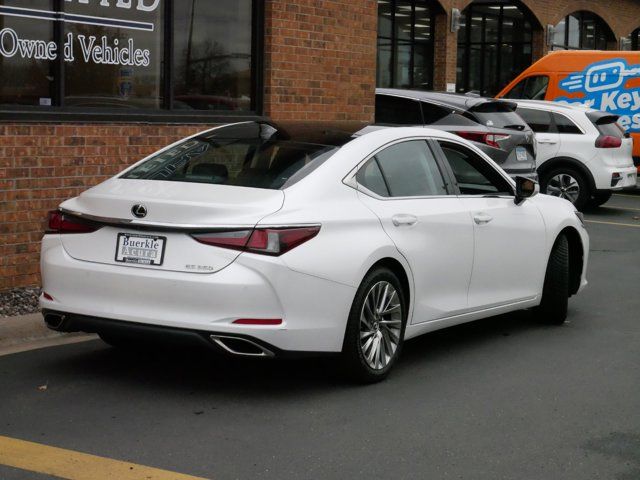 2019 Lexus ES 